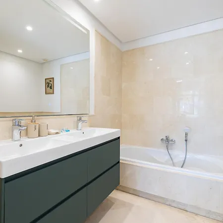 Luxury Private Patio Aloha By Aora ماربيا