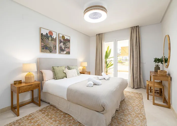 Luxury Private Patio Aloha By Aora 마르베야